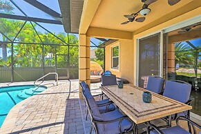 Hot Tub & Pool: Tropical Retreat in Cape Coral!