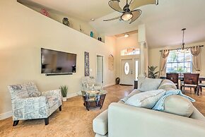 Hot Tub & Pool: Tropical Retreat in Cape Coral!