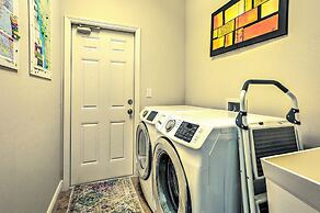 Hot Tub & Pool: Tropical Retreat in Cape Coral!