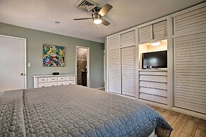 2 Mi to Beach: Updated & Private Oakland Park Gem!