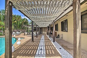 2 Mi to Beach: Updated & Private Oakland Park Gem!