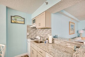 Updated Daytona Beach Oceanfront Studio w/ Pool!