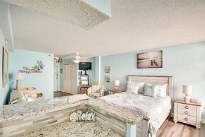 Updated Daytona Beach Oceanfront Studio w/ Pool!