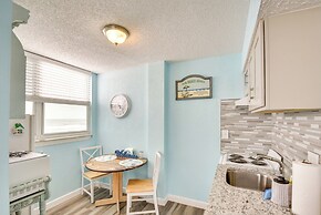 Updated Daytona Beach Oceanfront Studio w/ Pool!