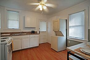 Treasure Island Cottage, Near Boardwalk & Beach!