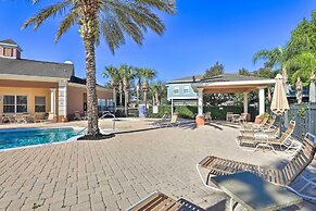 Kissimmee Townhome w/ Pool Access ~ 7 Mi to Disney