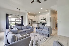 Kissimmee Townhome w/ Pool Access ~ 7 Mi to Disney