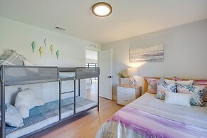 Private Pool: Modern Canalfront Home in Cape Coral