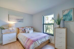 Private Pool: Modern Canalfront Home in Cape Coral