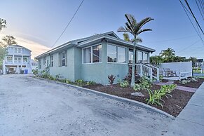 Vibrant Dunedin Getaway w/ Furnished Patio!