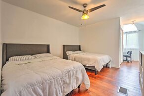 Updated Townhome w/ Deck ~ 12 Mi to Beaches!