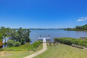 Waterfront Cedar Key Duplex Home: Grill & Dock!