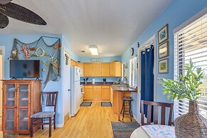 Waterfront Cedar Key Duplex Home: Grill & Dock!