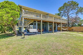 Waterfront Cedar Key Duplex Home: Grill & Dock!