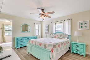 Crystal River Home: Water Views & Boat Dock!