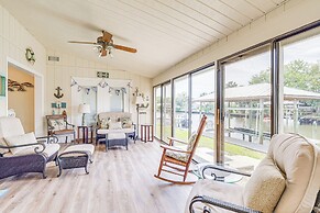 Crystal River Home: Water Views & Boat Dock!