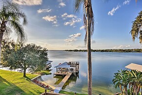 Lakefront Florida Retreat - Pool Table & Boat Dock