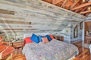 Lakefront Florida Retreat - Pool Table & Boat Dock