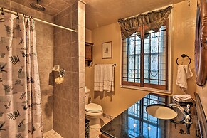 Lakefront Florida Retreat - Pool Table & Boat Dock