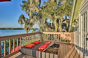 Lakefront Florida Retreat - Pool Table & Boat Dock