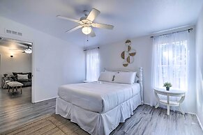 Valrico Retreat w/ Fire Pit ~ 18 Mi to Tampa!