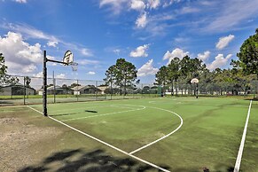 5 Mi to Disney Parks: Kissimmee Home w/ Game Room