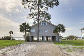 Waterfront Ochlockonee Bay Cottage w/ Views!