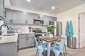 Well-appointed Madeira Beach Condo w/ Patio!
