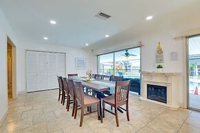 Waterfront Villa w/ Pool ~ 5 Mi to Ybor City!