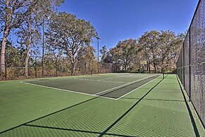 5 Mi to Disney: Emerald Island Resort Condo!