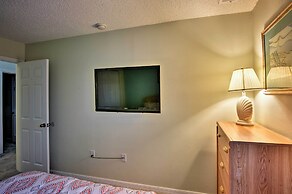 5 Mi to Disney: Emerald Island Resort Condo!