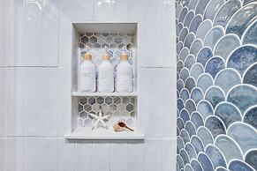 Beachfront Condo w/ 3 Pools on St Helena Island!