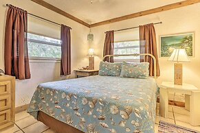 Bayfront Santa Rosa Escape Only 5 Miles to Beach!