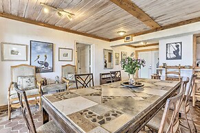 Bayfront Santa Rosa Escape Only 5 Miles to Beach!