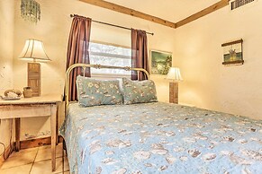 Bayfront Santa Rosa Escape Only 5 Miles to Beach!