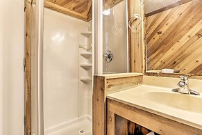 Bayfront Santa Rosa Escape Only 5 Miles to Beach!