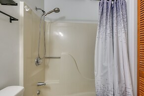 Baytree Golf Colony Studio ~ 5 Mi to Beach!