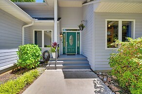 Seasonal Beach + Boat Dock: Lake Hartwell Home!