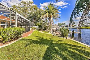 Waterfront Pool & Spa: Relaxing Cape Coral Retreat