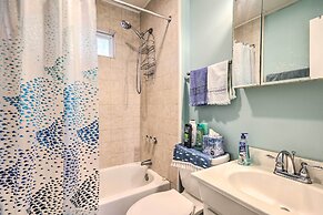 Adorable Lakefront Cottage w/ Dock & Grill!