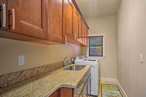 Private Pool & Grill: Canalfront Cape Coral Home