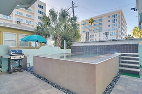 Breezy White Sands House Steps to Gulf Shore!
