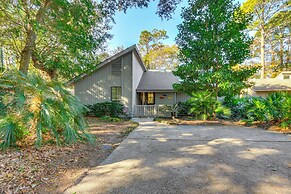 2 Mi to Beach: Hilton Head Home w/ Furnished Deck