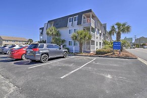 Charming Condo w/ Pool Access - Walk to Beach