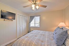 Charming Condo w/ Pool Access - Walk to Beach