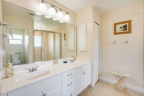6 Mi to Waterpark: Tropical Home in Cape Coral