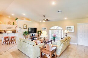 6 Mi to Waterpark: Tropical Home in Cape Coral