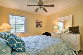 Aberdeen Club Golf Retreat, Short Drive to Beach!