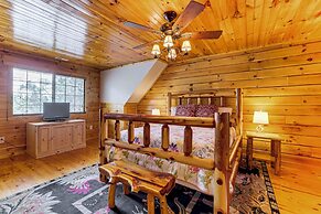 Charming Lake Hartwell Retreat w/ Game Room