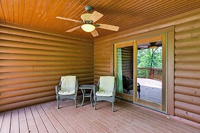 Charming Lake Hartwell Retreat w/ Game Room